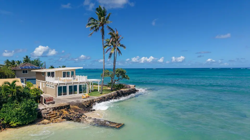 The Caldwell Beach House in Ka'a'awa, Oahu